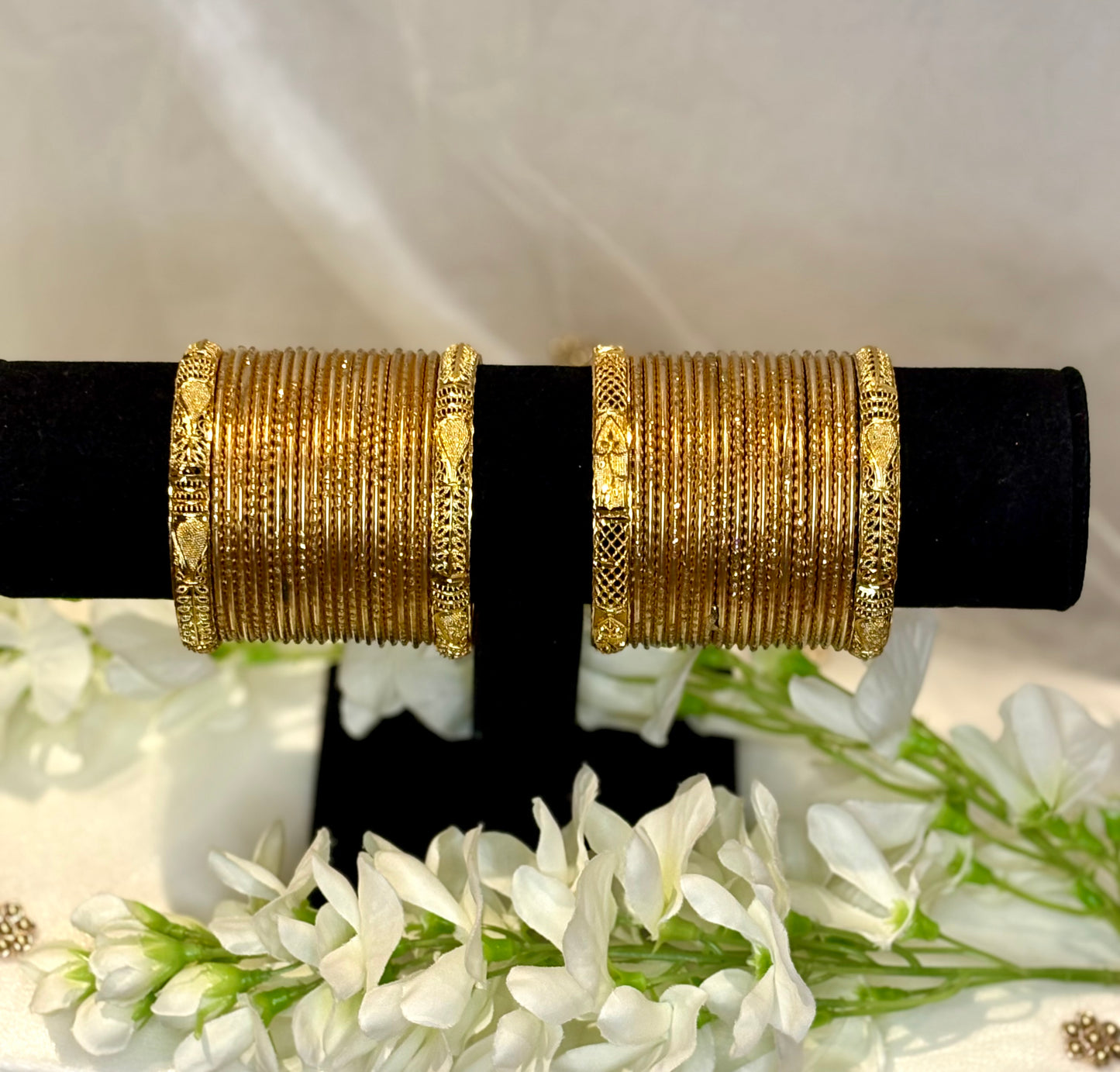 Golden Classic Bangle set