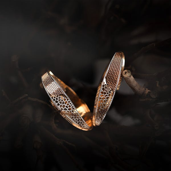 The History of Bangles: From Ancient Times to Modern Fashion