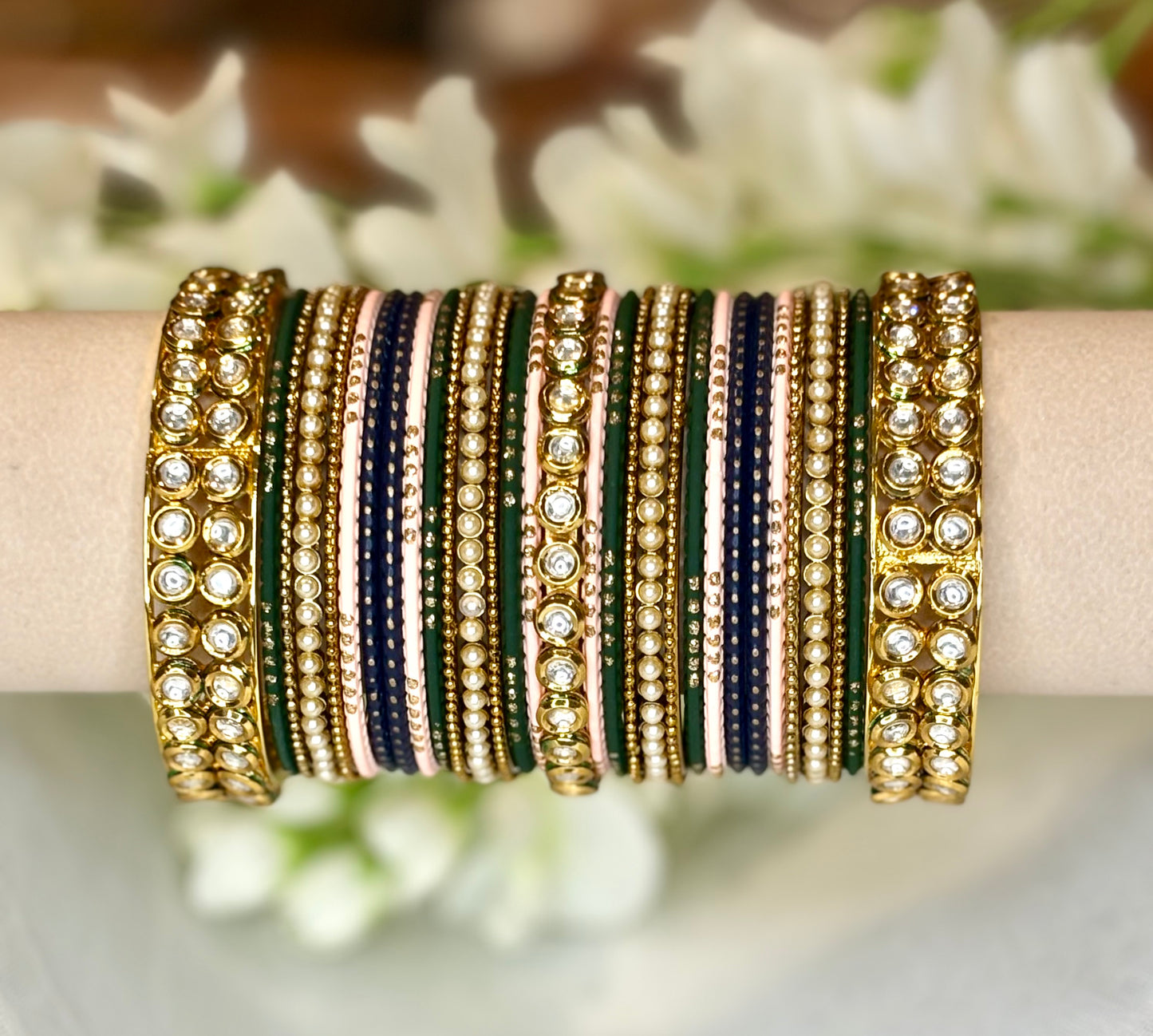 Pyari bangle set